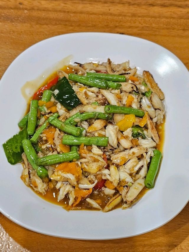 แม่ลูกจันทน์ : เพชรบุรี