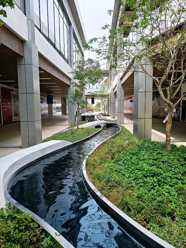 Enjoy the Garden While Your Partner Shops
