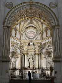 Arches: the one common thing that is never absent in cathedral