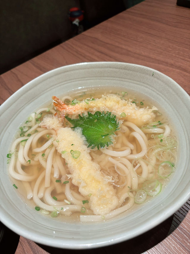 Maguro -March Thonglor