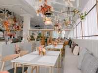 Blanc eatery & cafe
