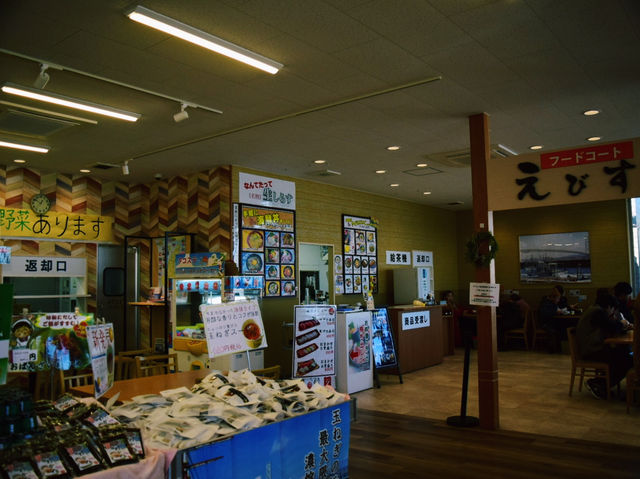 お土産＆淡路島名物の海鮮を豪快に堪能🐙