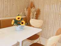 TamSook Cafe' & Bistro