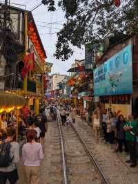 🇻🇳 Hanoi: The Old Quarter and the Captivating Street Chaos 🏮 