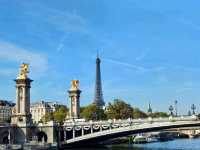 Seine River: The Right Bank’s Golden Stage of Power