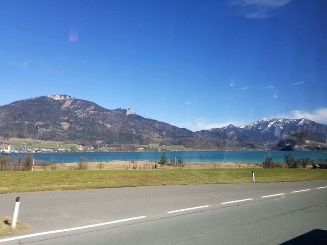 [🇦🇹ハルシュタット] 美しい景色が広がる旅の道中