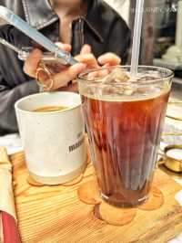 꽁꽁 아껴두었던 전주의 앤티크 카페입니다☕