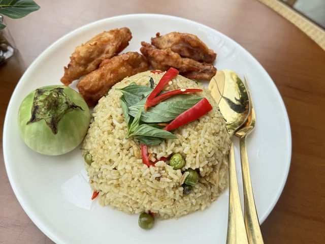 NaRaNe Cafe & Bar คาเฟ่ในสวน จ.สมุทรปราการ