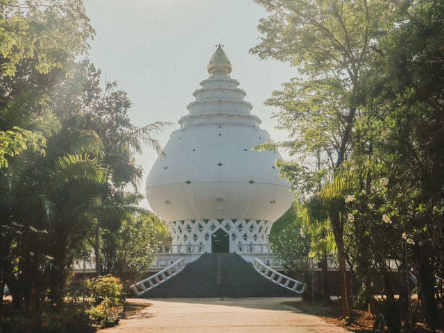 วัดป่าวิเวกธรรมชาน์ วัดสาขาที่ 7 ของวัดหนองป่าพง