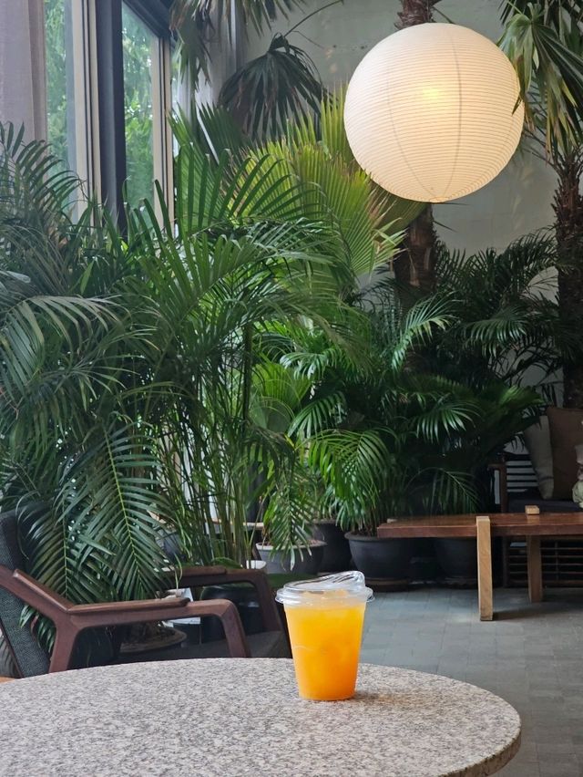 AYATANA Cafe : Bangsaen
