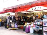 พาเดินเพลินชิม ตลาดอะเมโยโกะ (Ameya Yokocho)