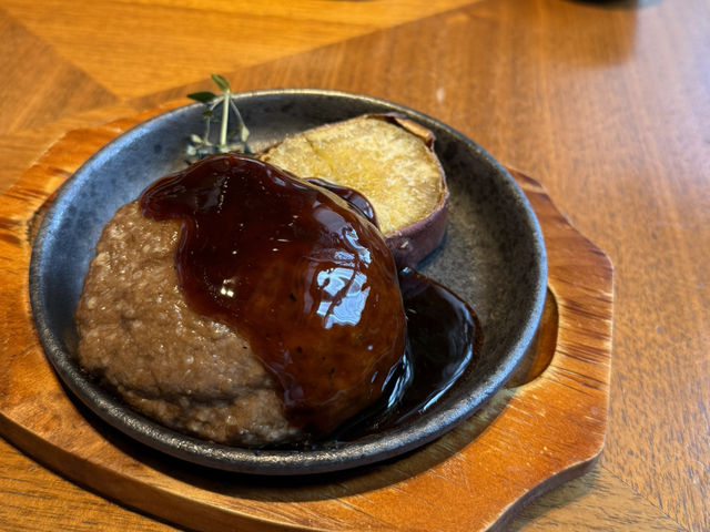中洲にあるおしゃれグリルダイニング