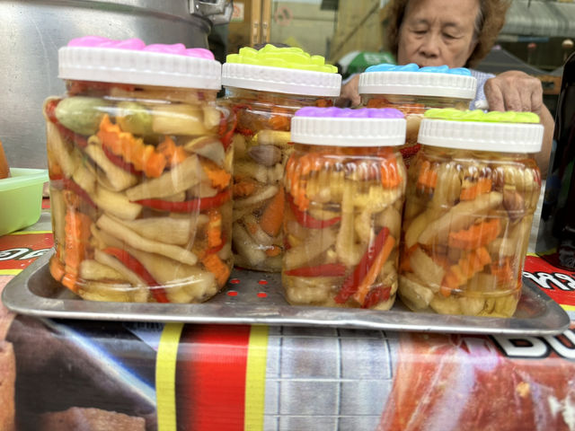 เดินเล่น เวียดนามทาวน์ อุดรธานี