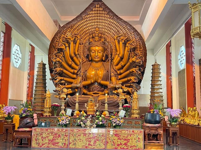 วัด Lian Shan Shuang Lin Monastery