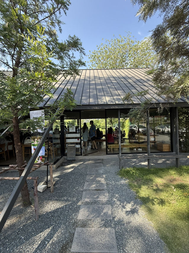The baristro coffee roaster - คาเฟ่วิวแม่น้ำปิง