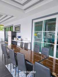 ทริปพัทยารอบนี้ Pool Villa เท่านั้นกับที่ทำงาน🏡