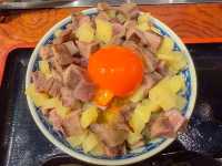 【大阪】裏なんばの隠れランチスポット「にくぷく」
