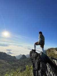 Phu Chi Fa – Chasing the Sea of Mist.
