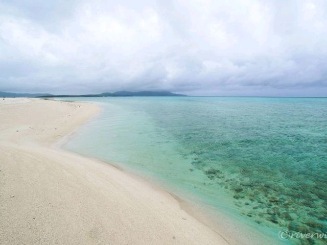 【沖縄久米島】干潮時に現れる幻の浜「はての浜」