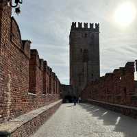🏰 *Basilica di San Zeno: Verona’s Golden Romanesque Jewel* ☀️✨