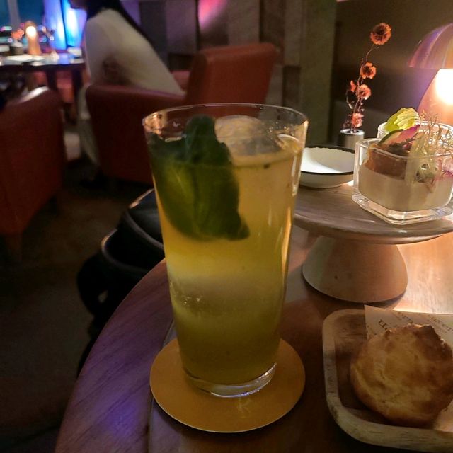 안다즈 도쿄(アンダーズ 東京) The Tavern Grill & Lounge (이브닝카나페 애프터눈티)