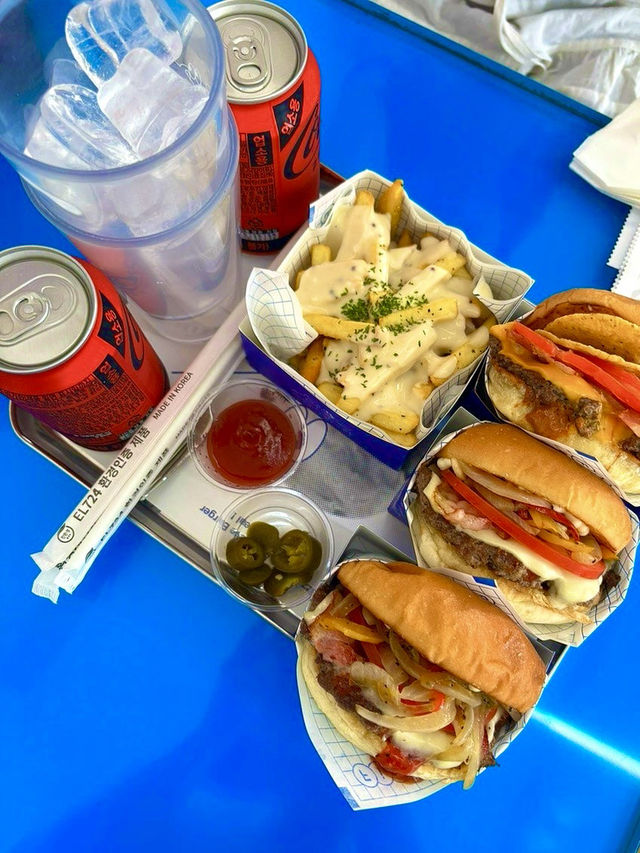 제주에 햄버거 먹으러 가야합니다… 🍔
