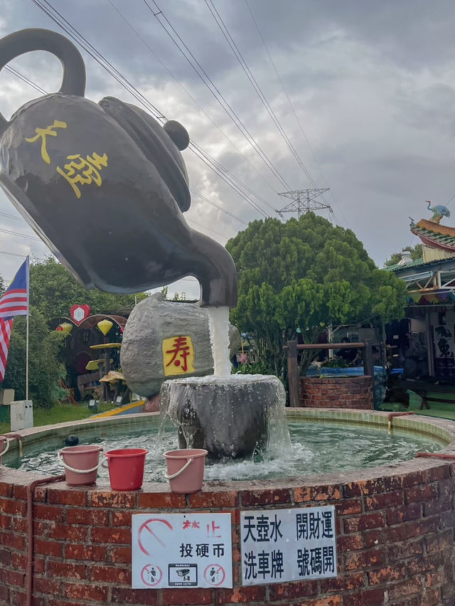 A Sacred Sanctuary for All – Qingshan Hou Wang (Er Gong) & Bailong Wang Temple, Malacca