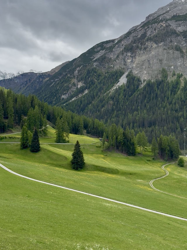 Glacier Express: The Ultimate Slow Travel Across the Swiss Alps