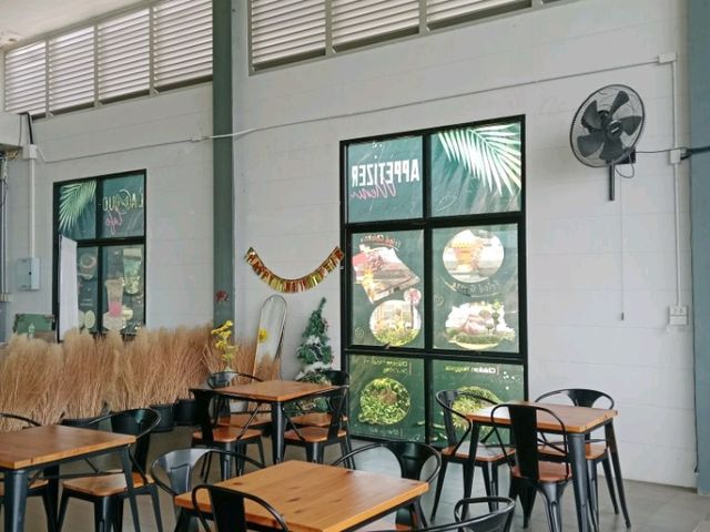 กาแฟหลักสิบ ☕☕☕วิวหลักล้าน🌲🌲🌲 ที่หาดใหญ่ สงขลา