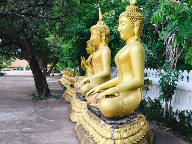วัดธาตุหลวง