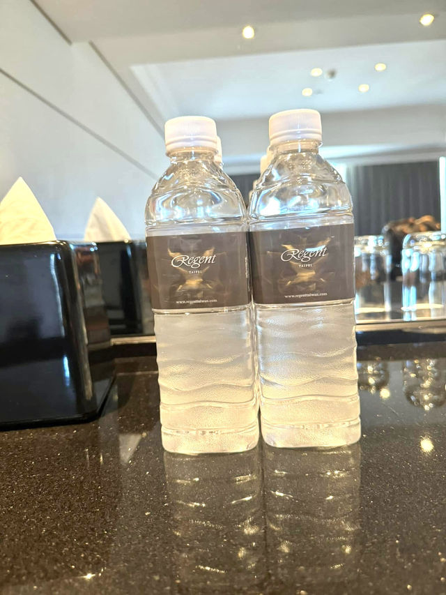 ✨台北の贅沢な隠れ家、Regent Taipeiで極上のひとときを。 美食とショッピング、癒しのスパが揃ったラグジュアリ