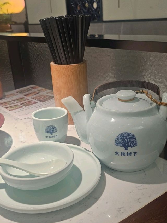榮獲多個獎項和美食榜首位的順德菜：大榕樹下