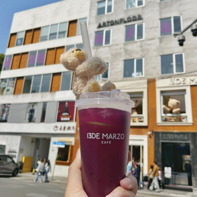  13DE MARZO Café – Anfu Road, 