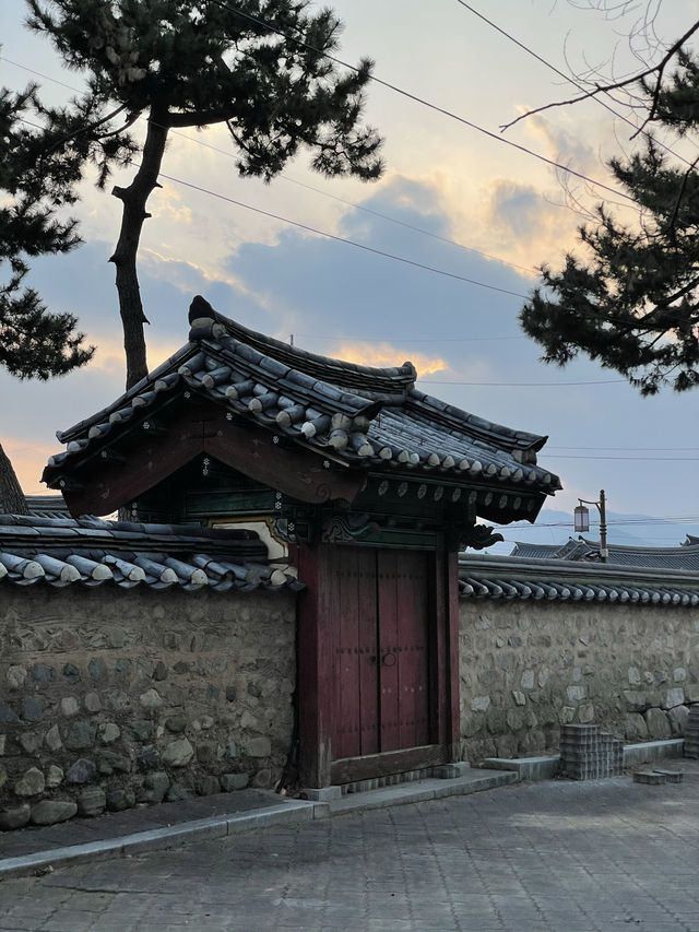 경주 고즈넉한 한옥에서 맛보는 고기한상 