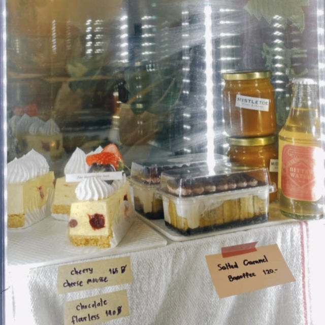 Mistletoe Flour Thyme – Pattaya 