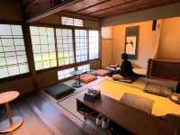 Kyoto’s Tatami Starbucks – A Coffee Shop Steeped in Tradition