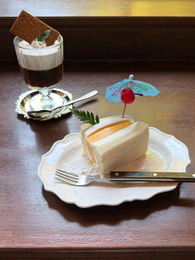 USAGI CAFE