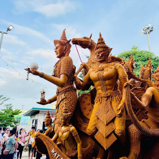 งานแห่เทียนโคราช ศาสตร์ศิลป์ถิ่นย่าโม ประจำปี 2568
