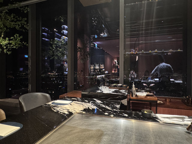 【新莊美食】旨醞鐵板料理｜高樓夜景佐極致海陸饗宴