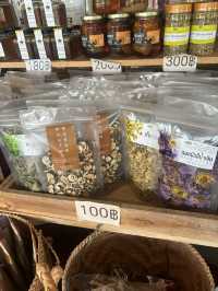 清萊美斯落山上美麗的咖啡店