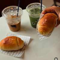 Lie Awake Cafe – ร้านกาแฟลับในปั๊ม 