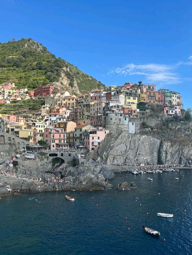 Colorful Dreams and Coastal Vibes in Cinque Terre