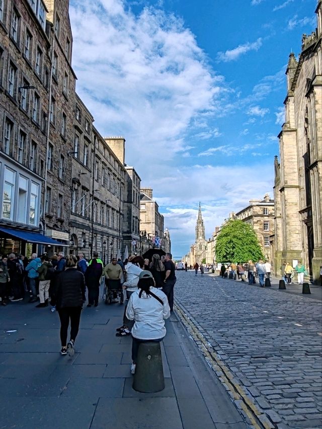 The Royal Mile: Edinburgh's Historic Artery