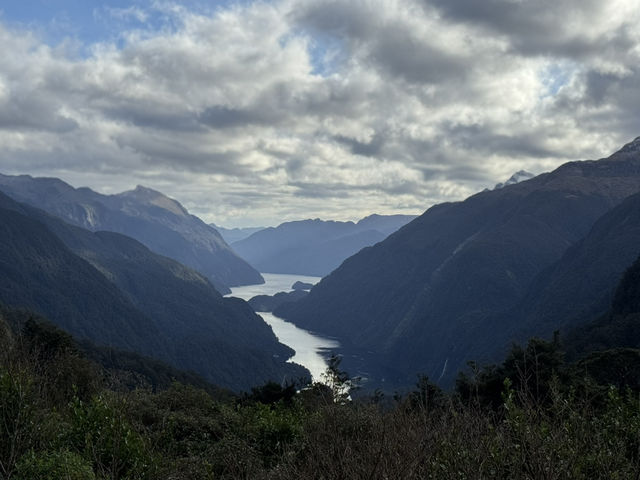 Doubtful Sound vs Milford Sound