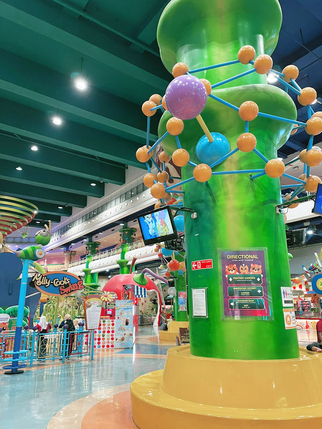 Botanic Drive at Berjaya Times Square: A Charming Family Ride and Insta-Worthy Spot