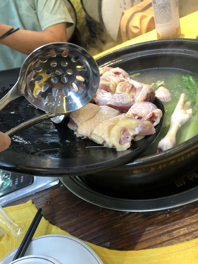 很美味很地道的火鍋🍲店 套餐真的很便宜❤️