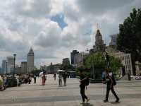 Where Old Meets New: The Shanghai Bund