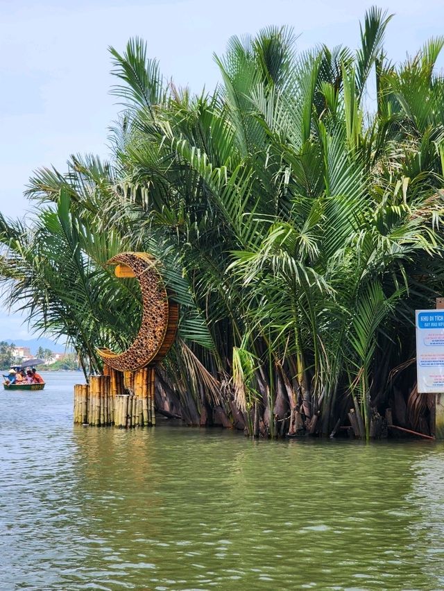 【ホイアン🇻🇳ベトナム】ココナッツボートで川下り🥥