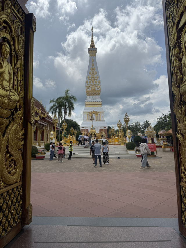 พระธาตุพนม พระญาศรีสัตตนาคราช นครพนม