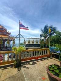 เจ้าแม่กวนอิมมหาโพธิสัตว์องค์สีทอง